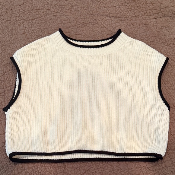 Day + Moon Sweaters - Cream Knit Cropped Tank Sweater with Black Trim